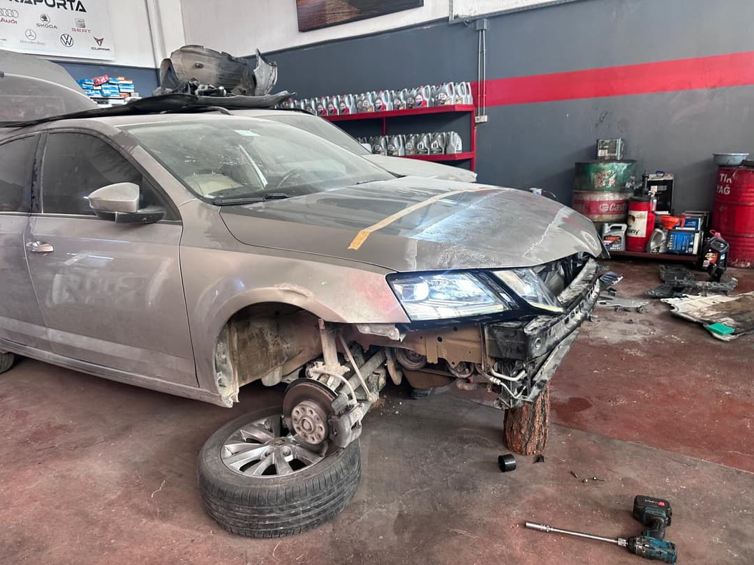 Akhisar Miraç Oto Tamir 17