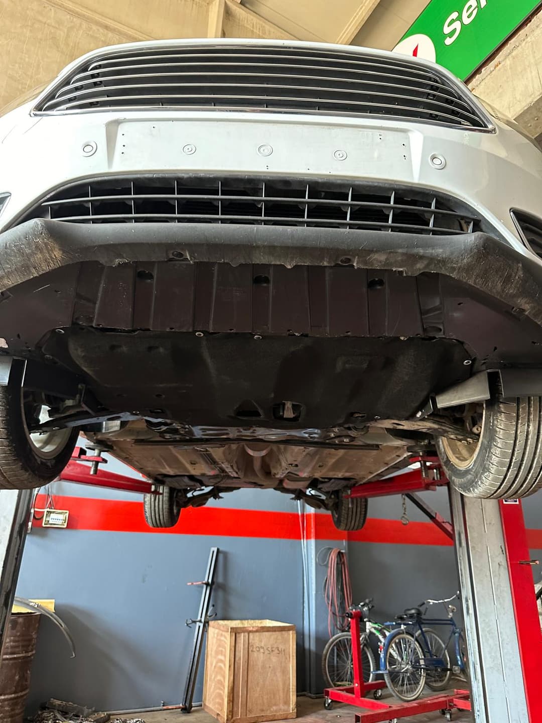 Akhisar Miraç Oto Tamir 5